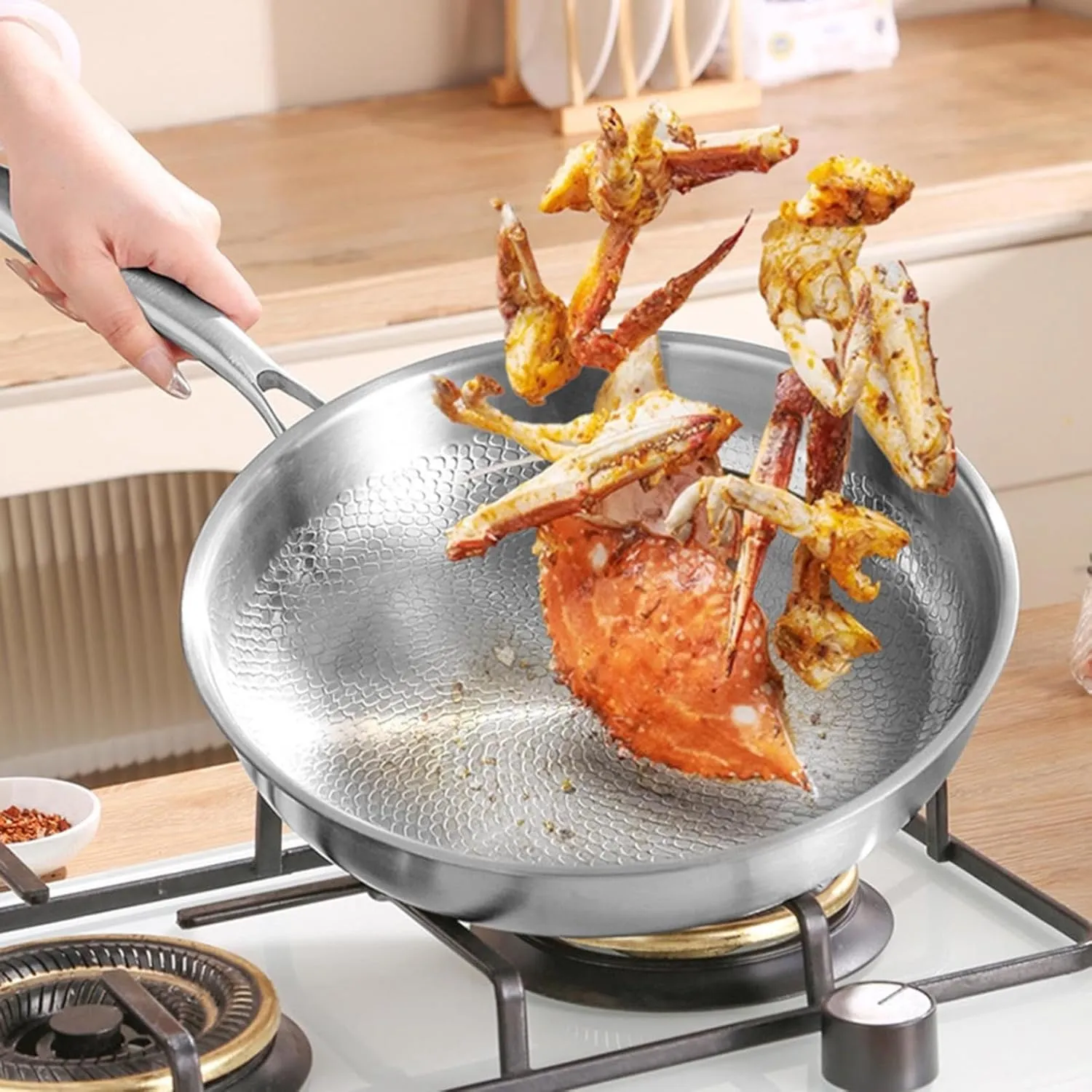 2025 Titanium Hammered Pan Pro with Lid | 100% Pure Titanium | Ultra-Durable Scratch-Resistant Non Stick | Fast Even Heating 3-Layer | Family-Sized Healthy Cooking Pan (XL: 11.81in)