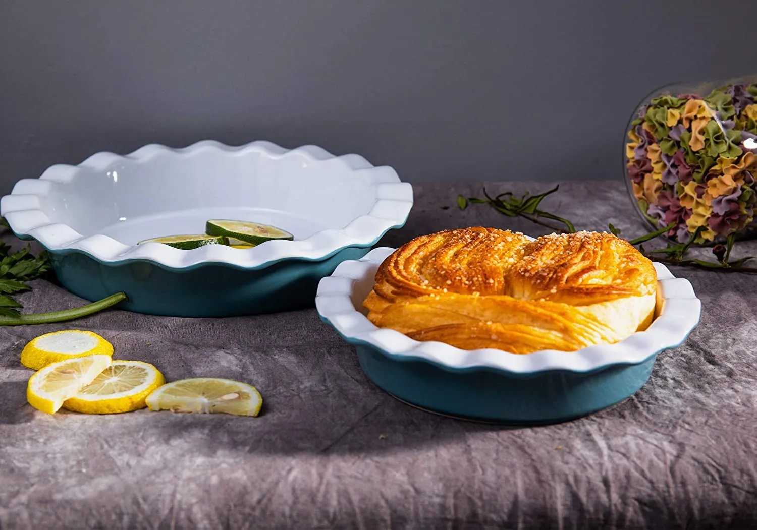 Hompiks Pie Pan Pie Dish 36 oz Pie Pans for Baking Oven Kitchen Porcelain Pie Plate Blue Pie Dishes for Apple Pie Pumpkin Pie(2 Pack, 8 Inch and 6 Inch)