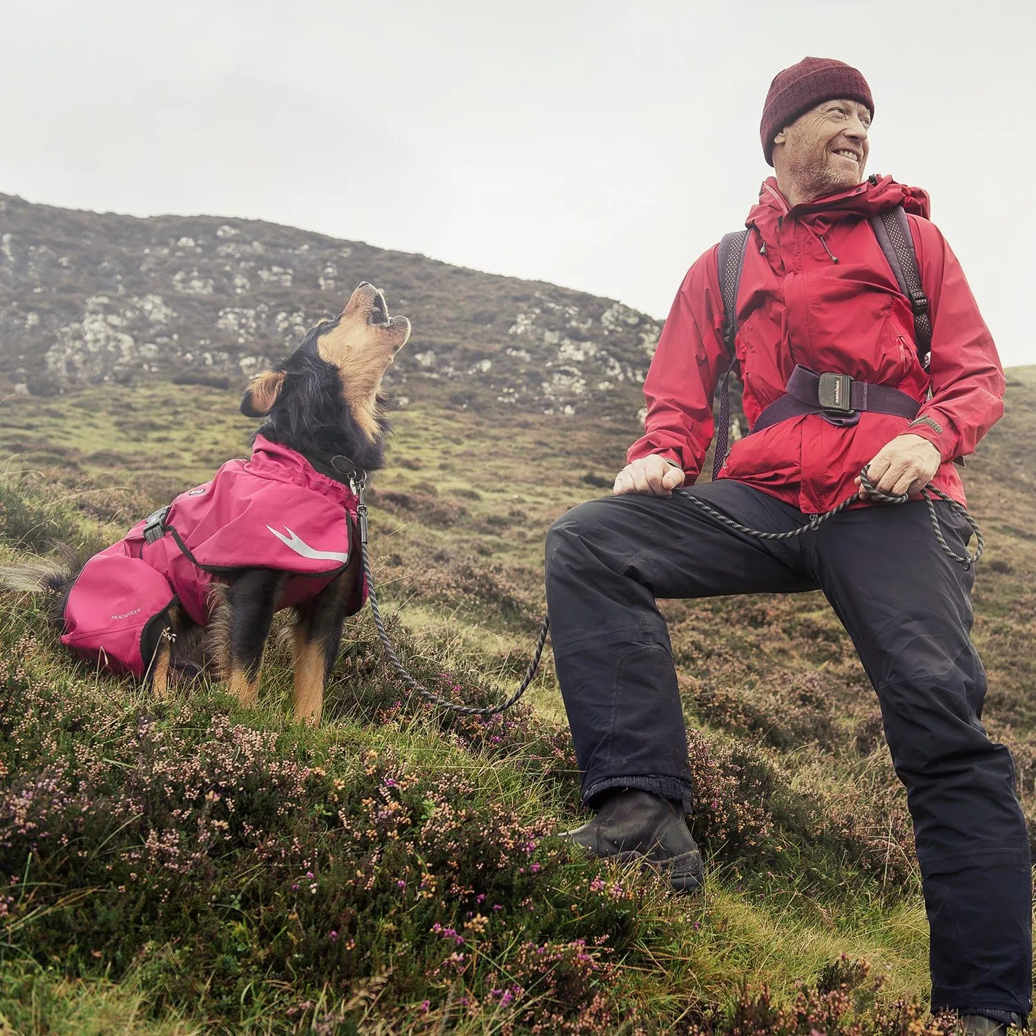 Hurtta Torrent Coat Dog Raincoat, Raven, 28 in