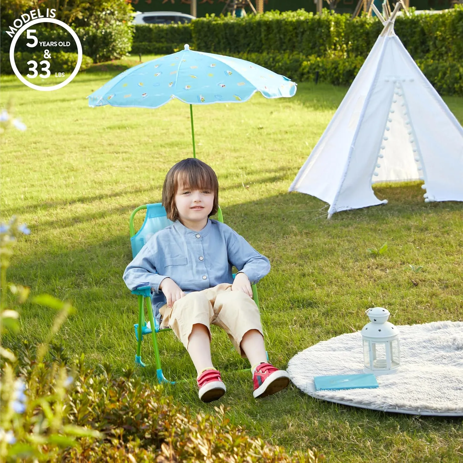 Idea Nuova Baby Shark Kids Outdoor Chair with Umbrella - Adjustable, Portable, Perfect for Beach or Pool