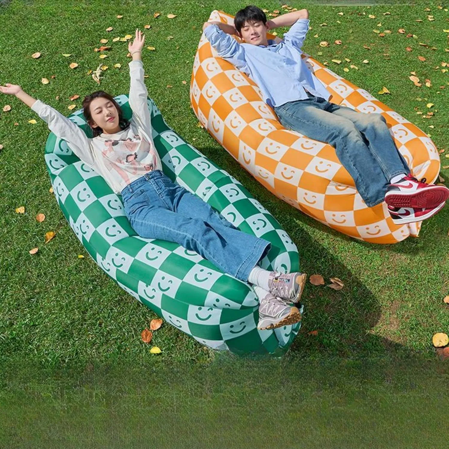 Inflatable Sofa with Pillow, Portable Waterproof Couch for Camping, Beach, Travel, Picnics, Outdoor, Music Festivals, Backyard-Bean Bag Chair, Folding Sofa-Beach Bed (Green Checkered Smiling Face)