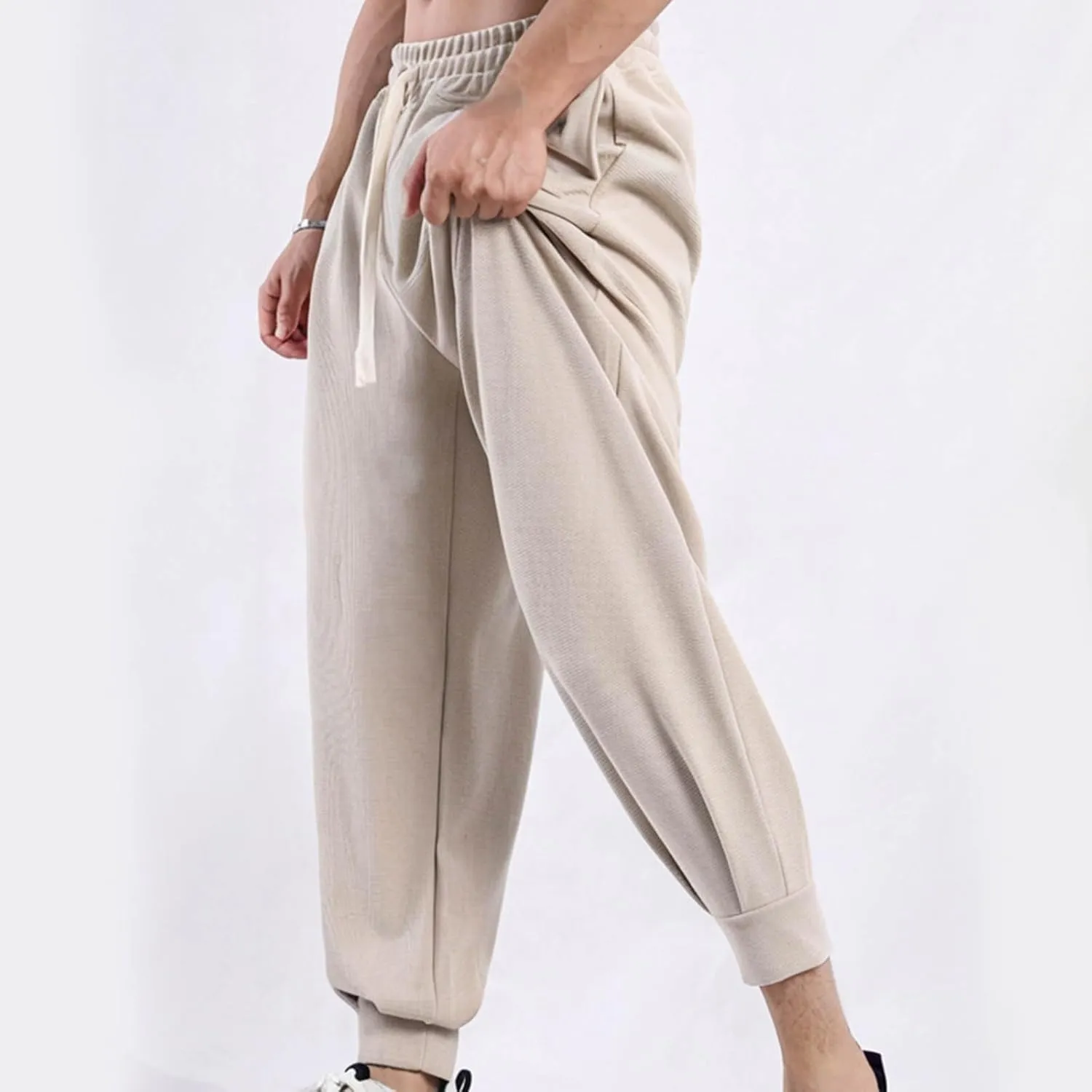 Mens Joggers Casual Loose Fit Drawstring Elastic Waist Sports Pants Athletic Gym Running Pants with Pocket Trendy