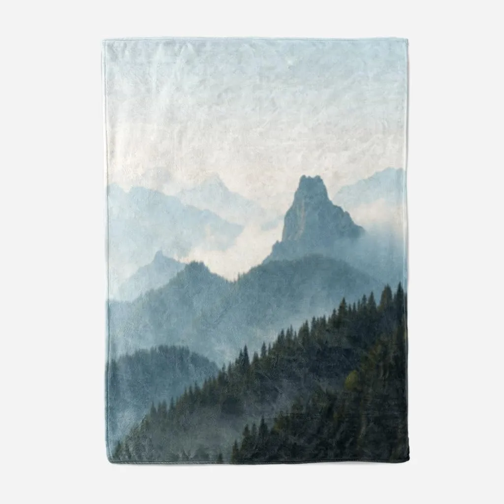 Morning Forest Flannel Throw Blanket Mountain Ridges Foggy Forest Landscape Wilderness Warm Lightweight Cozy Winter Bed Blanket, Office Nap Blanket Machine Washable 60x80 Inch