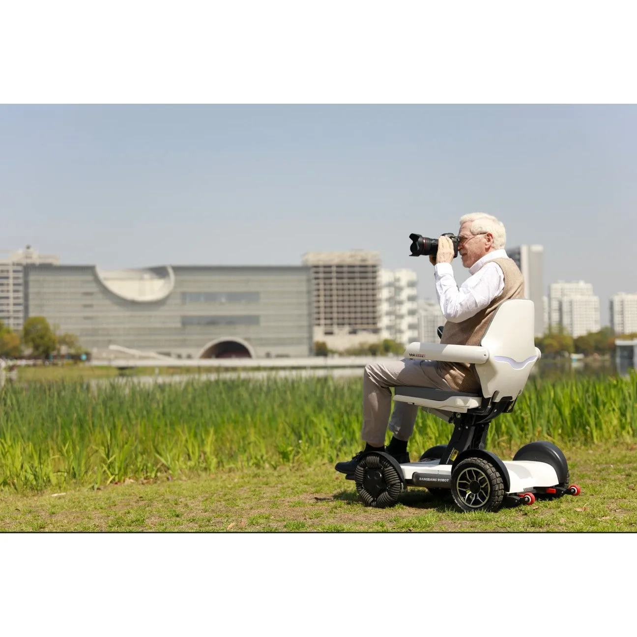 Robooter X40 - Power Wheelchair