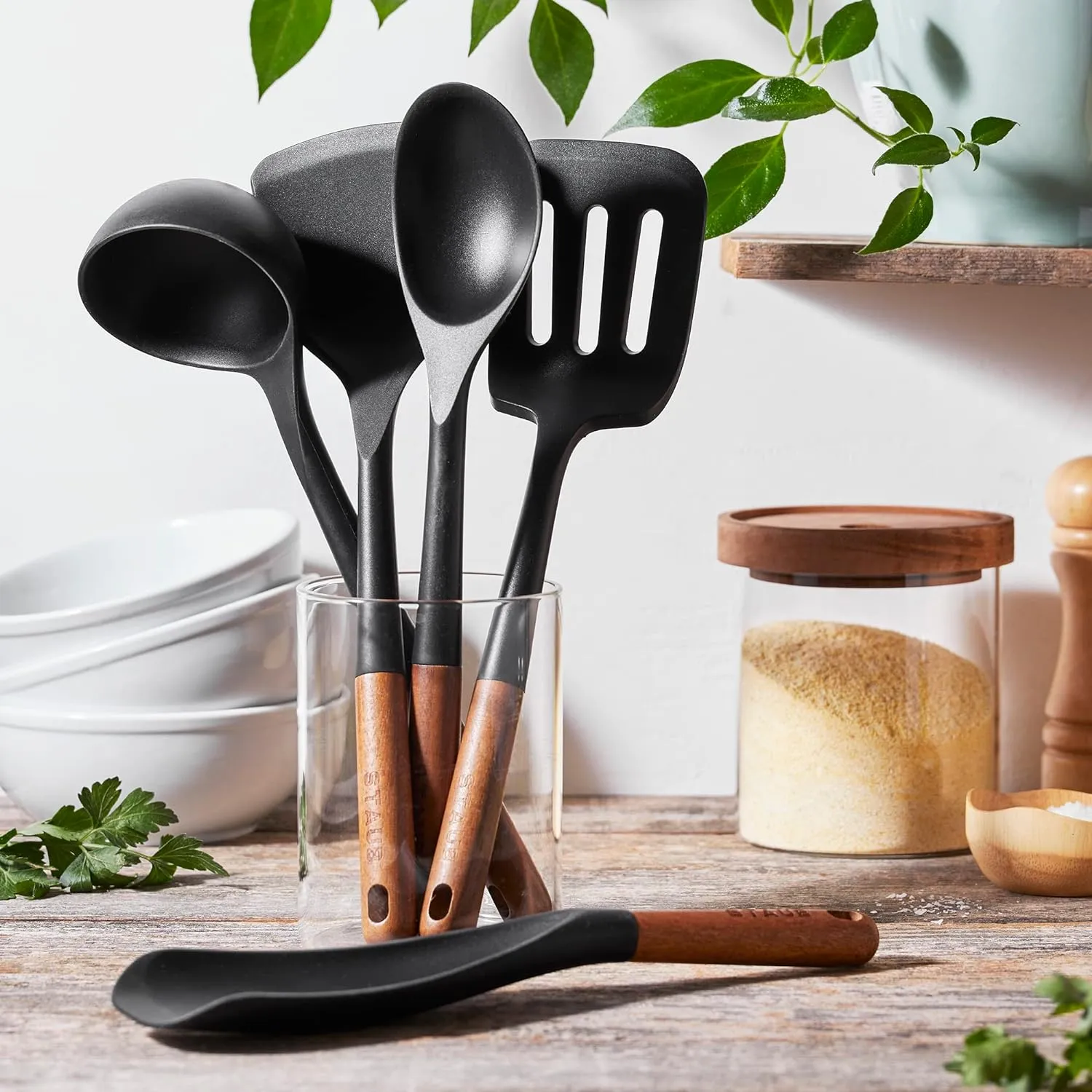 Staub Silicone Cooking Utensils, 5, Black