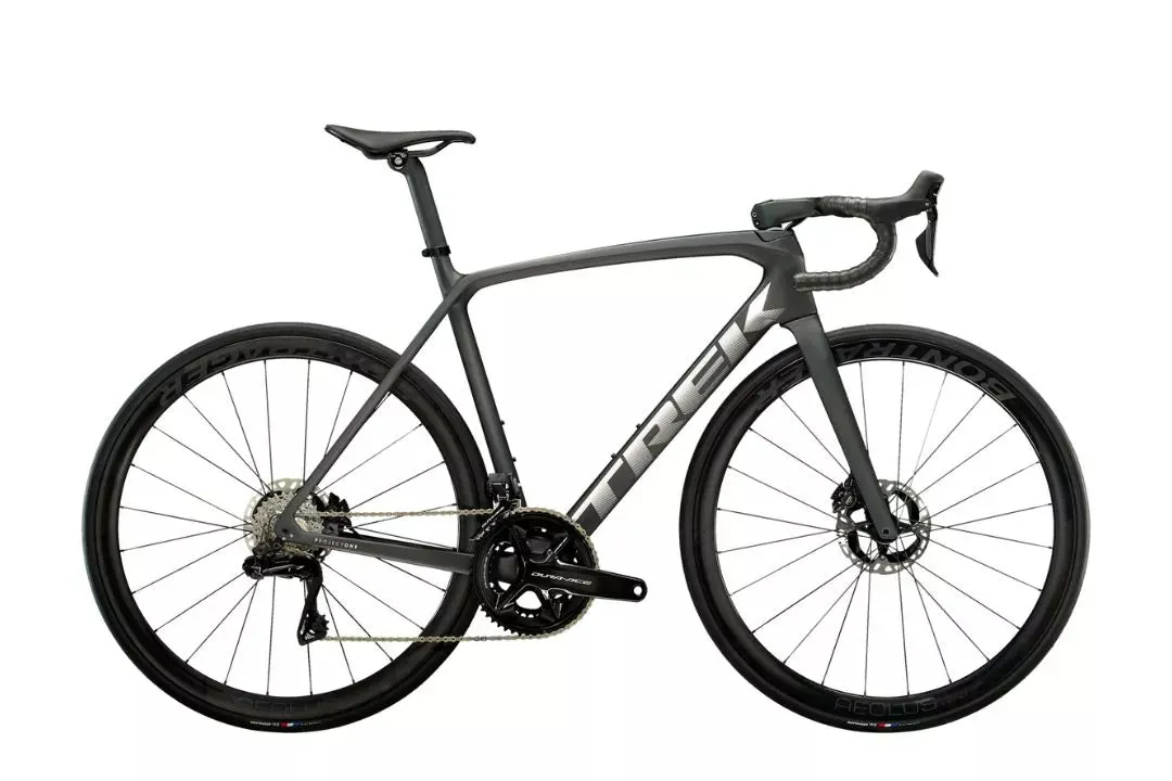TREK EMONDA SLR 9 disc brake road bike