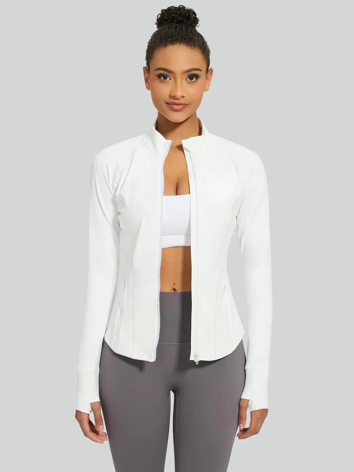 VUTRU Women's Zip Up Workout Jackets Lightweight Running Jackets Slim Fit Athletic Yoga Jacket with Pockets