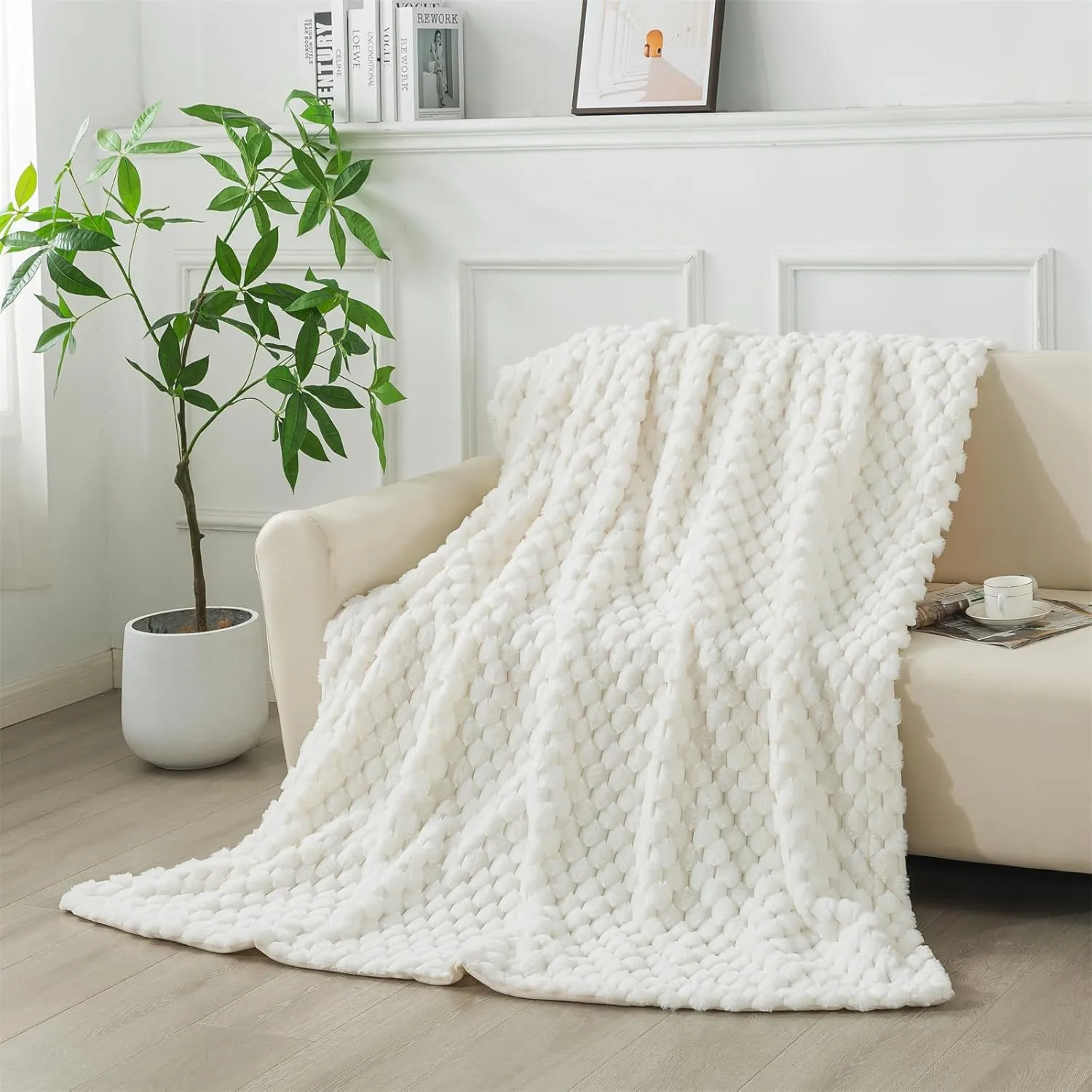 Wajade Plush Faux Rabbit Fur Throw Blanket, Soft Diamond Pattern Jacquard Double-Layered Fluffy Fleece Blanket for All Seasons Cozy Decorative Blanket for Couch Bed Sofa, 50 x 60 inches, Ivory White