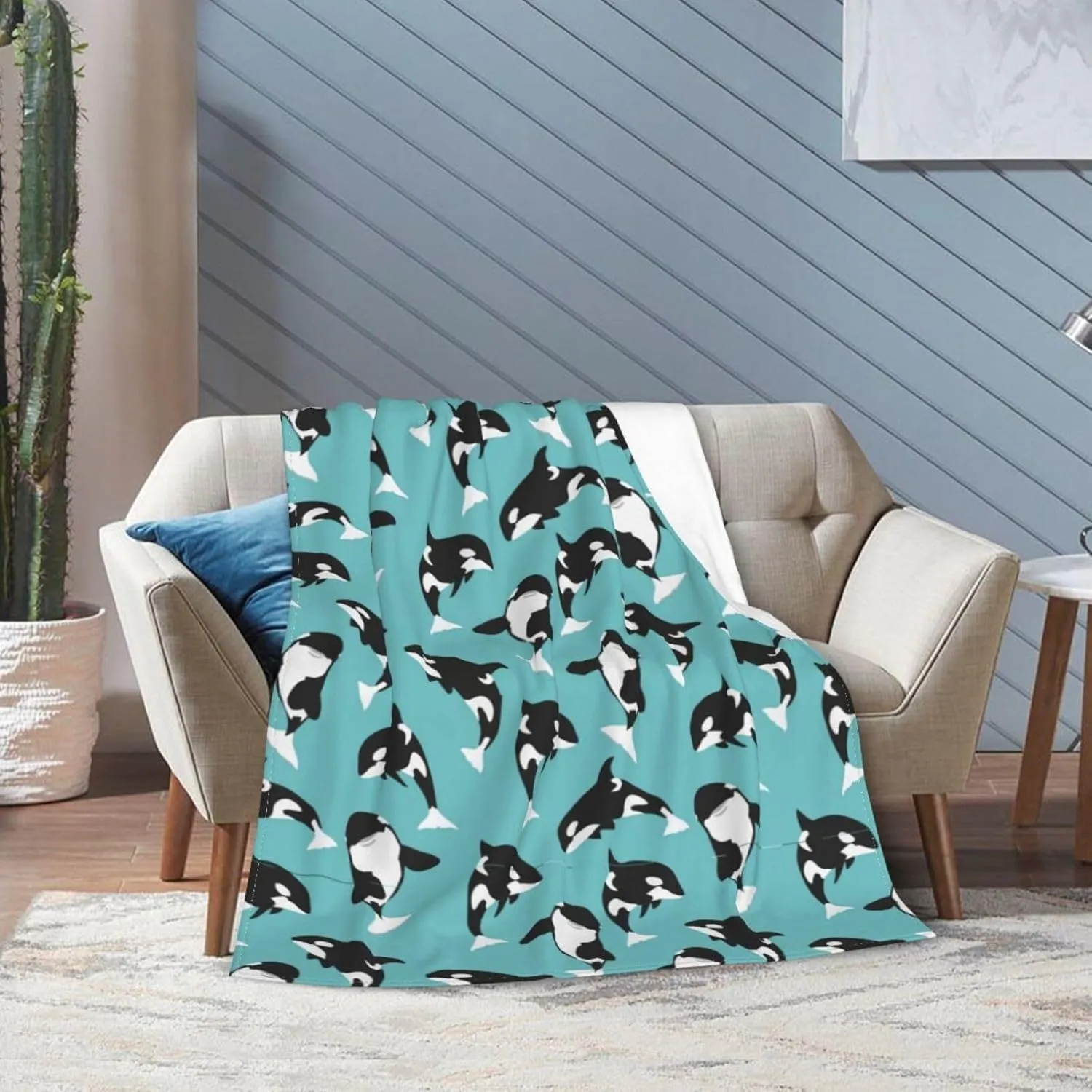 Whale Orca Soft Cozy Luxury Bed Blanket Microfiber Fleece Blanket All Season Lightweight Throw for The Bed… (M)