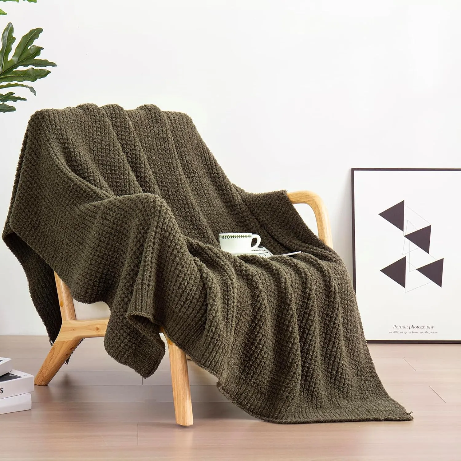 YIRUIO Microfiber Waffle Throw Blanket Weave Knit Super Soft Ultra Cozy Fuzzy Fluffy Warm for Living Room Bedroom Bedding Farmhouse (Army Green, 51'' x 63'')